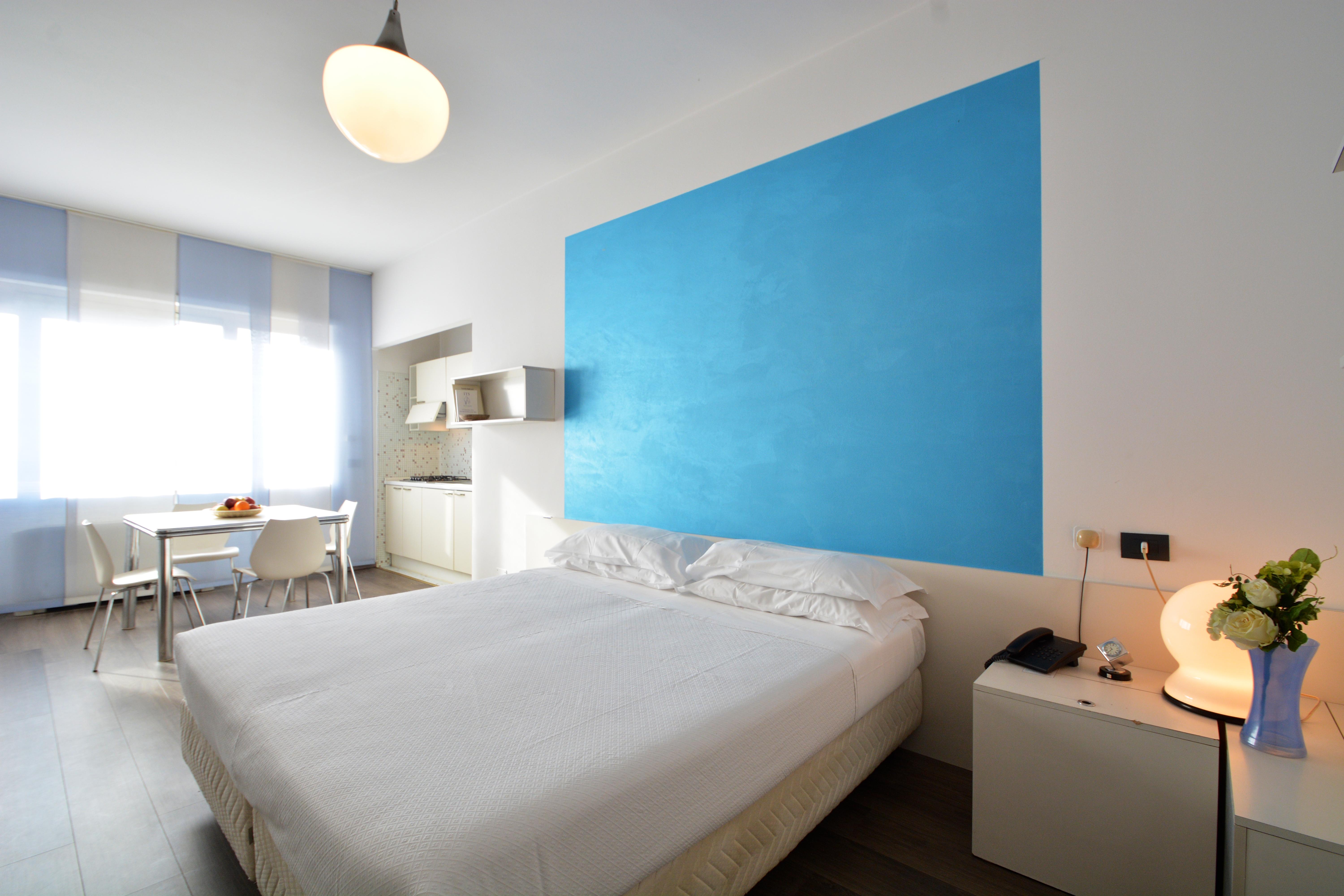 Uno Hotel 3*