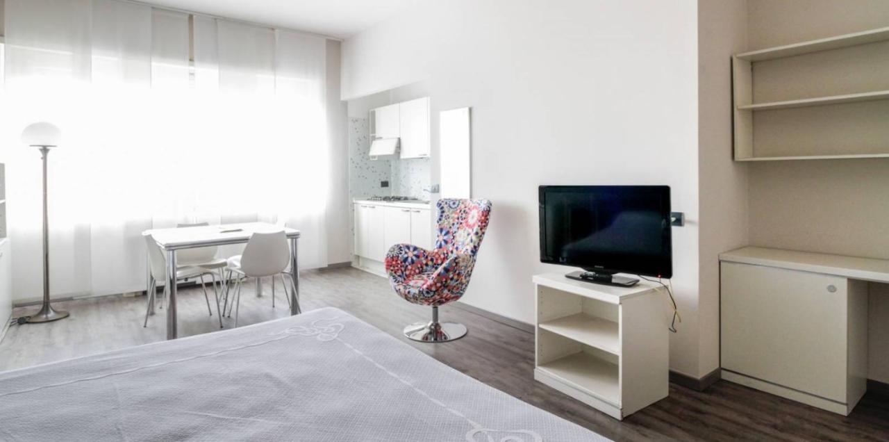 Uno 3* Turin
